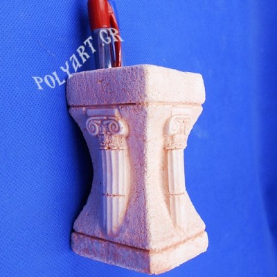 Aρχαιοελληνικές Κολώνες  Μολυβοθήκη