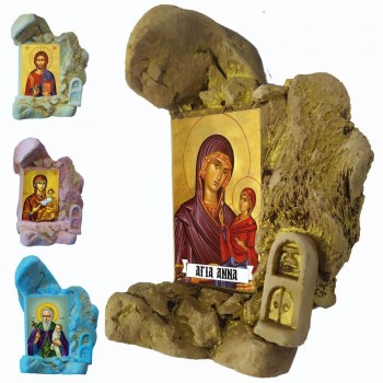 Αγία Άννα - Εικονοστάσι Μινιατούρα σε Βραχάκι 