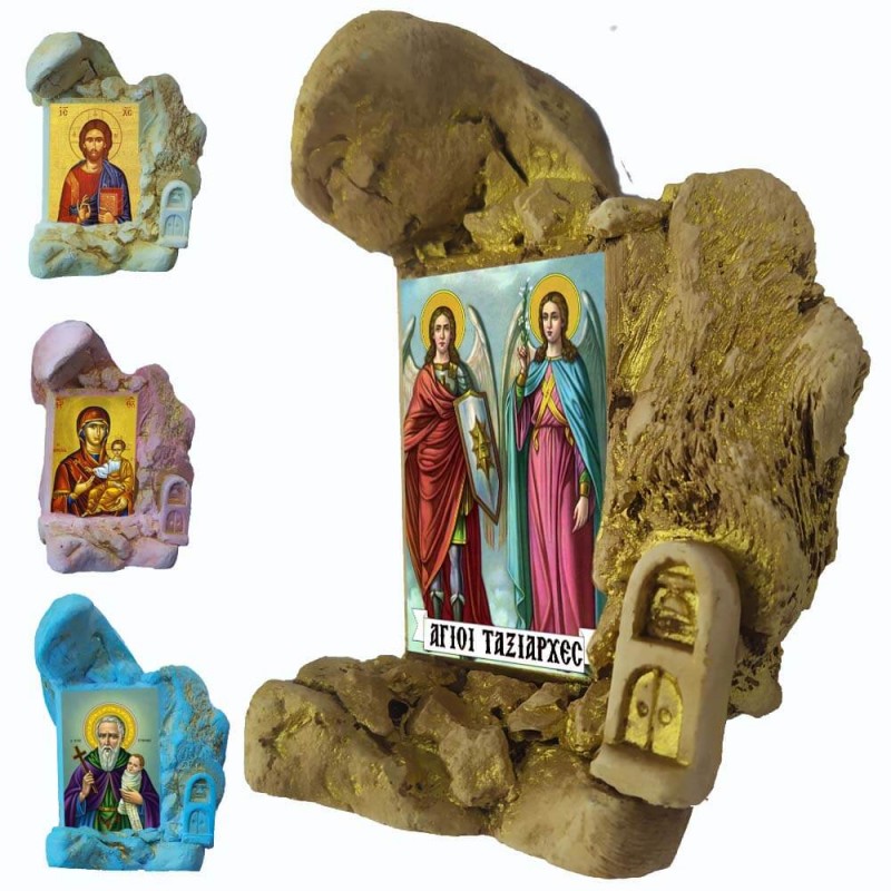 Άγιοι Ταξιάρχες - Εικονοστάσι Μινιατούρα σε Βραχάκι 